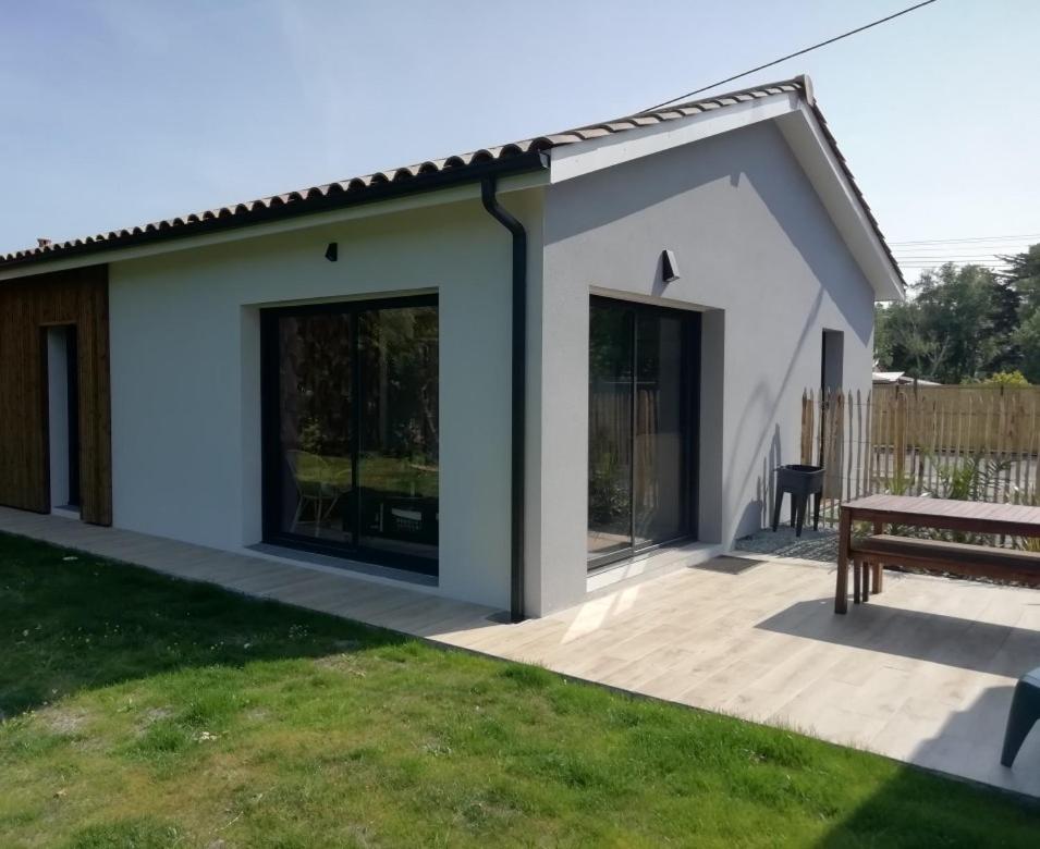 Charmante Maison Neuve Au Lac D'Hourtin Extérieur photo