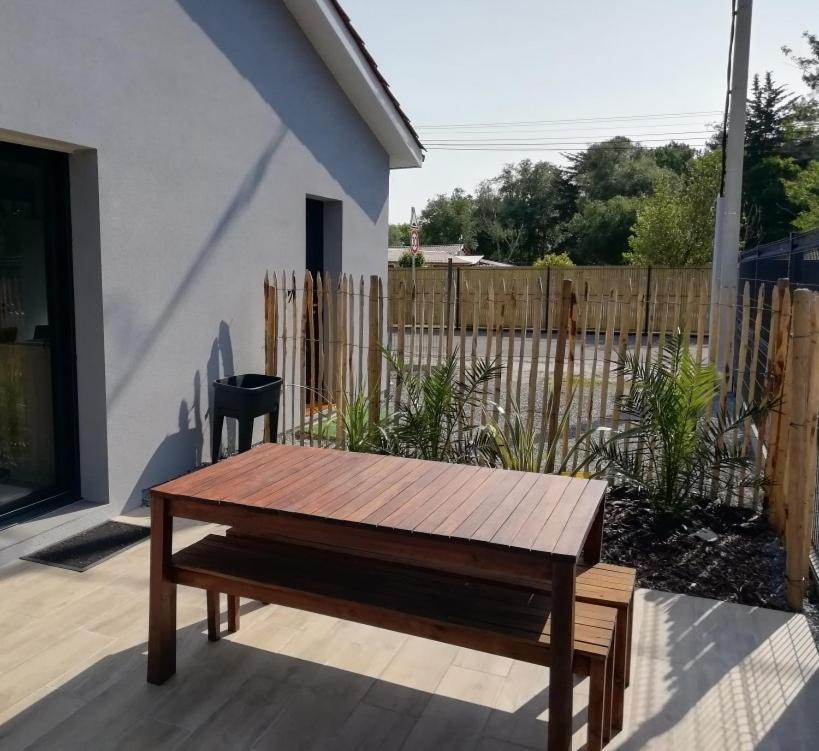 Charmante Maison Neuve Au Lac D'Hourtin Extérieur photo