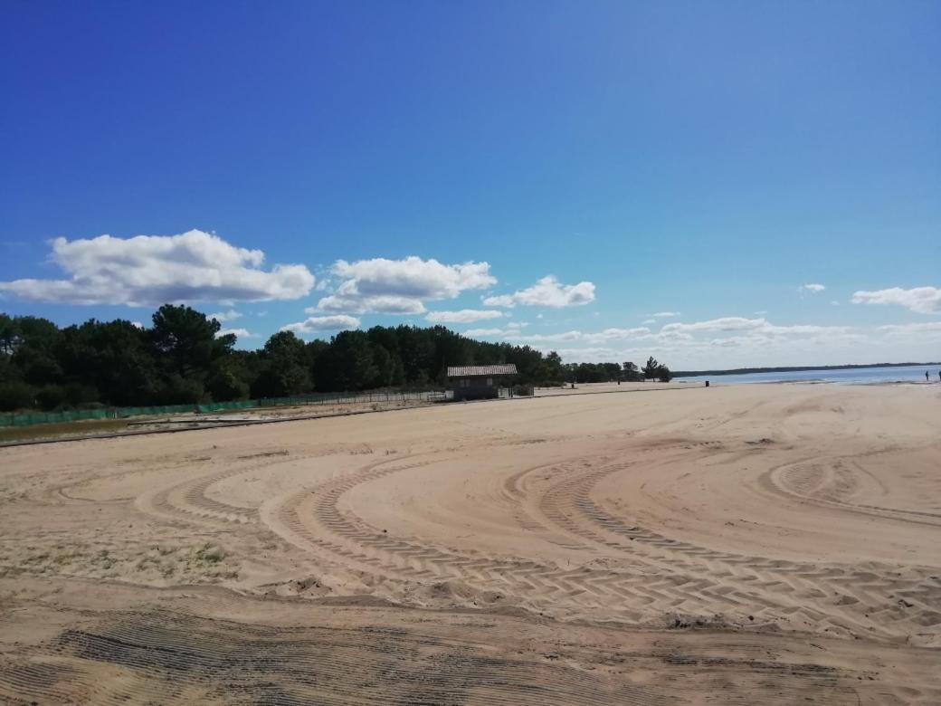 Charmante Maison Neuve Au Lac D'Hourtin Extérieur photo